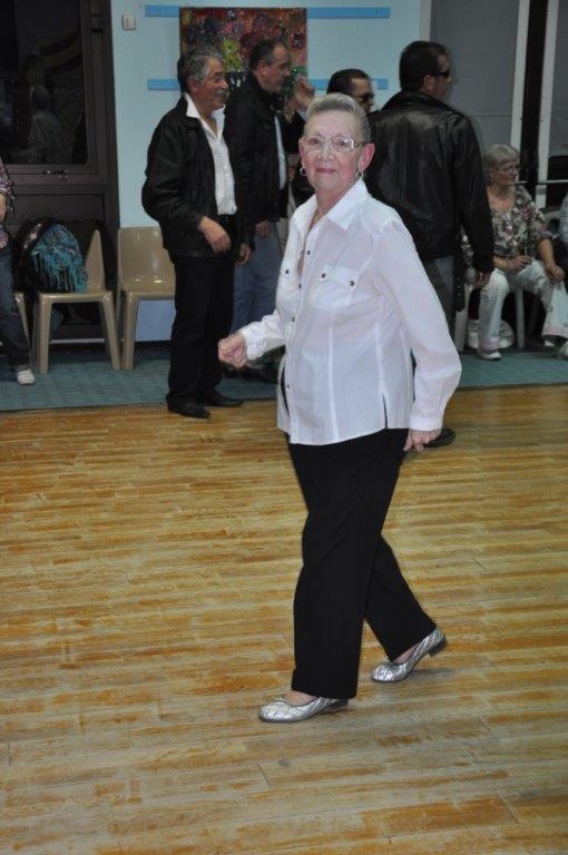 Je vais faire pipi, gardez moi du gâteau.